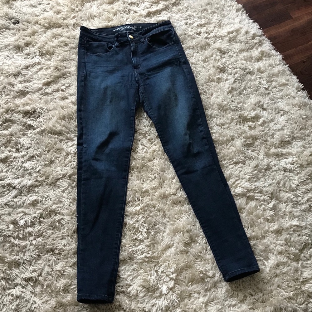 High-Waisted/Dark Wash/Skinny Jeans